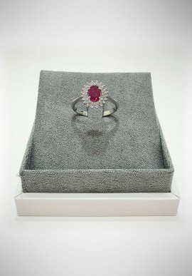 Lunatica white gold ring with diamonds and ruby LNT11