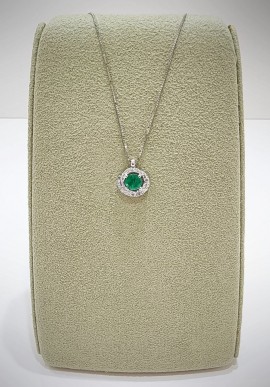 Marika white gold ring with diamonds and emerald CD8O32S RO.1