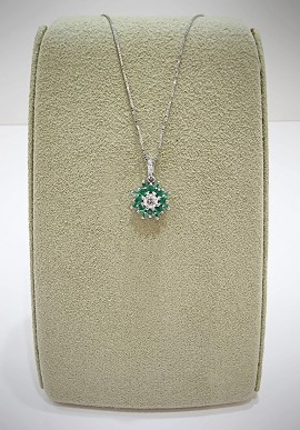 Marika white gold necklace with diamonds and emerald CDO6116S AR.1