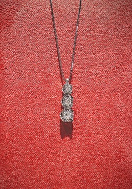 DonnaOro white gold Trilogy necklace with diamonds DKPT9461.S021