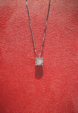 Collana DonnaOro in oro bianco e diamanti DKPL8787.S020