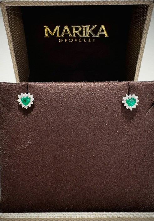 Marika gold earrings with diamonds and emeralds OR8001S.AR.8