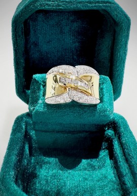 Nihama ring in yellow gold and diamonds SLV601