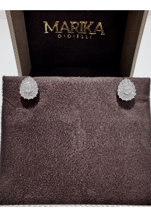 Orecchini Marika in oro e diamanti OR9138P MA-1