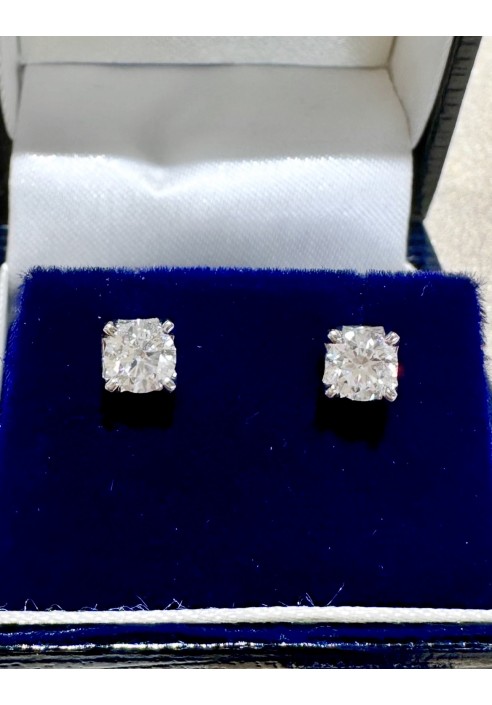 Orecchini Crivelli in oro bianco e diamanti CRV263506