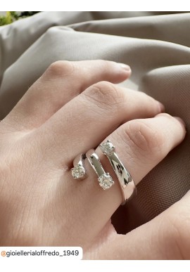 Crivelli white gold trilogy ring with brilliant cut diamonds CRV2421