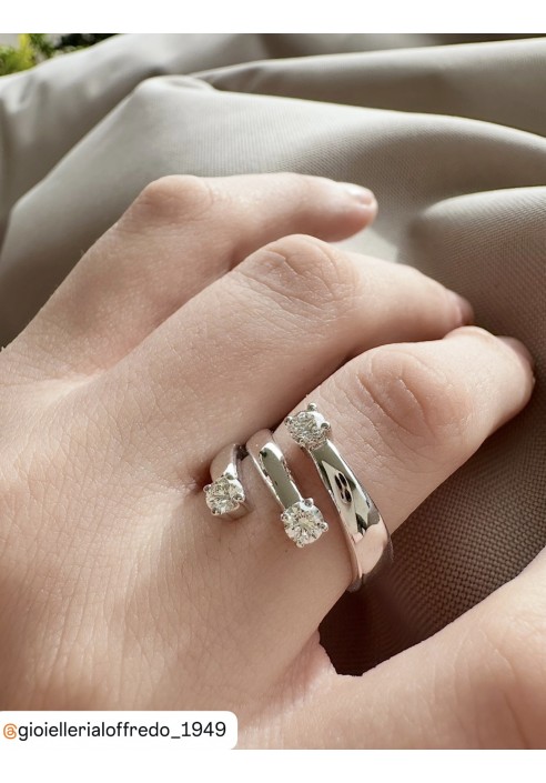 Anello Crivelli Trilogy in oro bianco e diamanti CRV2421