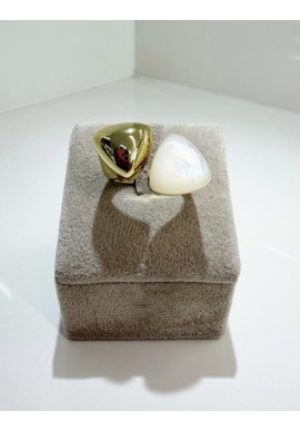 Anello SOARA in argento e madreperla SOA2613