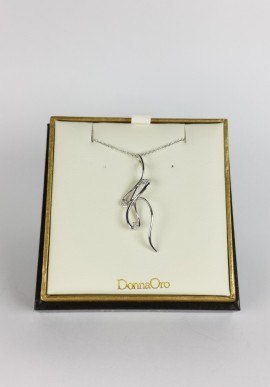 DonnaOro necklace with diamonds